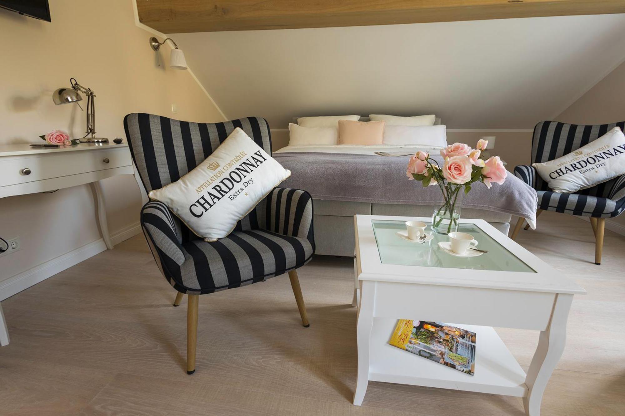 Nostalgie-Nest Mit Boxspringbett Appartement Mayen Buitenkant foto